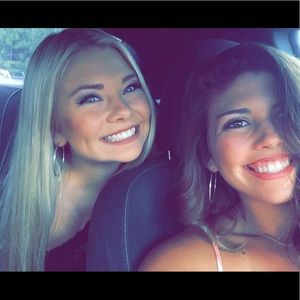 Meet your Posher, Savannah